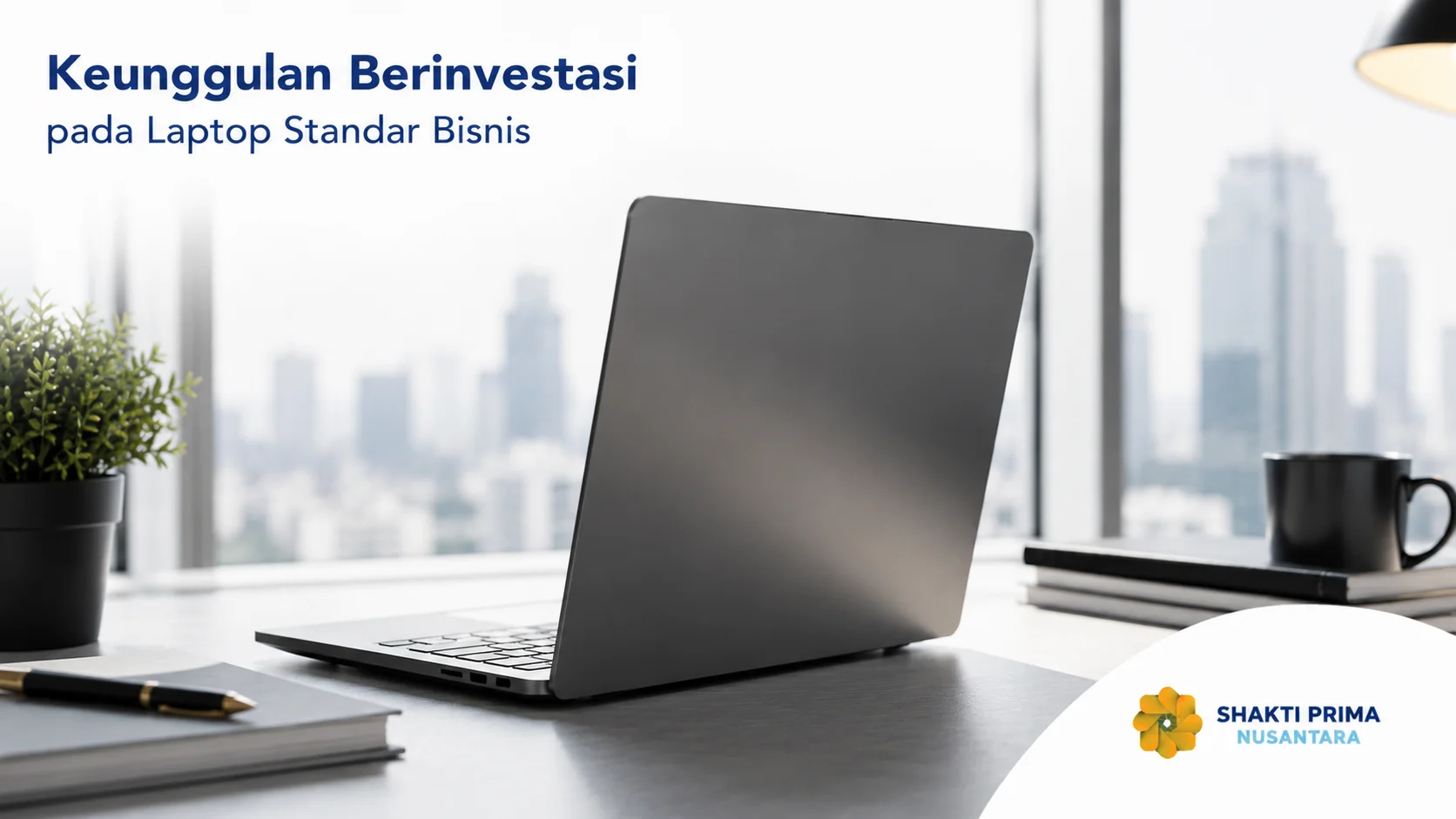 Laptop standar bisnis dengan desain profesional untuk mendukung produktivitas dan operasional kerja jangka panjang.