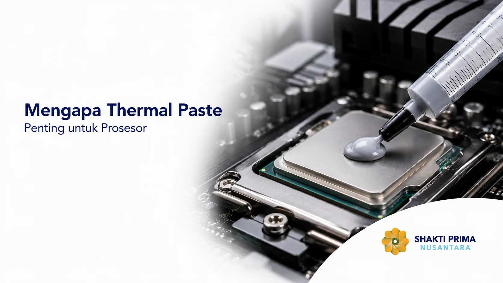 Thermal paste diaplikasikan pada prosesor untuk membantu menjaga suhu CPU tetap stabil selama komputer bekerja.